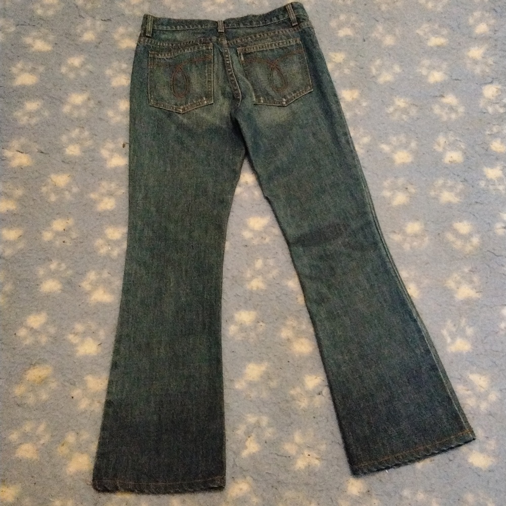 Women's NWOT Juicy Couture dirty wash mid rise flare leg Sz 27 - Picture 4 of 6